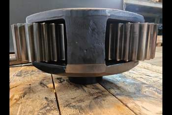 salg af Bakaxlar planetväxel New Holland T7.270 HÖGER