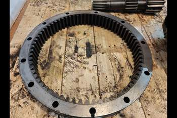 salg af Bakaxlar planetväxel New Holland T7.270 VÄNSTER