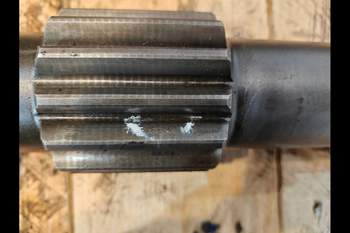 salg af Bakaxlar planetväxel New Holland T7.270 VÄNSTER