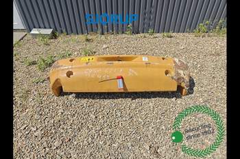 Case 621F  Weights