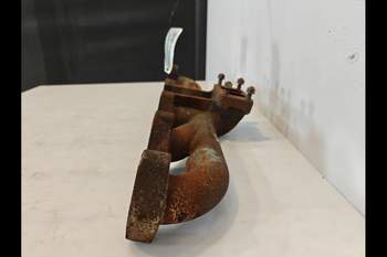 salg af Case 621F Manifold