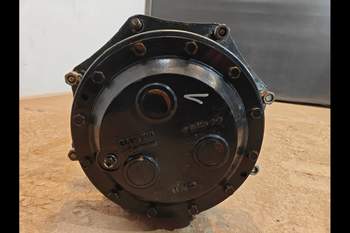 salg af Foraksel New Holland T6.175