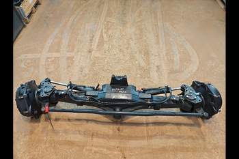 salg af Foraksel New Holland T6.175