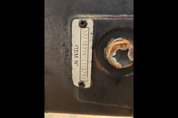 salg af Foraksel New Holland T6.175