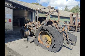 salg af John Deere 8R 370 traktor