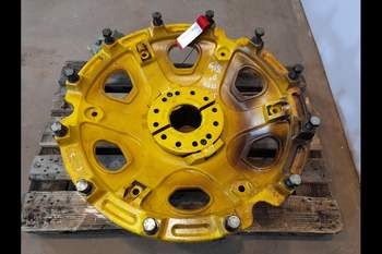 salg af John Deere 8R 370 LEFT Rear wheelhub (Amercian type)