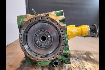 salg af John Deere 8R 370  Rear Transmission