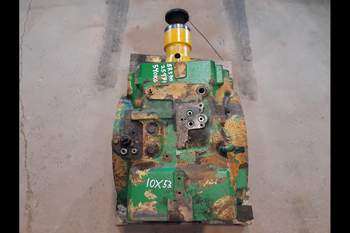 salg af John Deere 8R 370  Rear Transmission