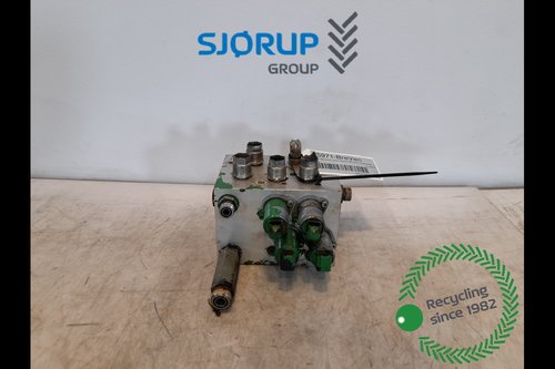 salg af John Deere 8R 370  Hydraulic brake valve
