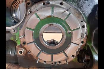 salg af John Deere 8R 370  Oil Pan