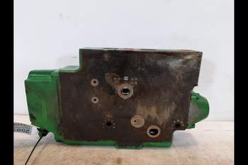 salg af John Deere 8R 370  Remote control valve