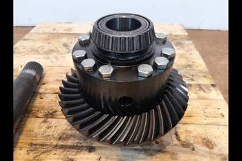 salg af John Deere 8R 370  Front axle differential