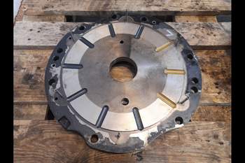 salg af John Deere 8R 370 LEFT Front axle house