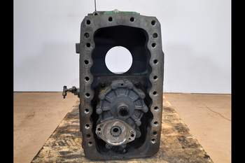 salg af John Deere 8R 370  Transmission