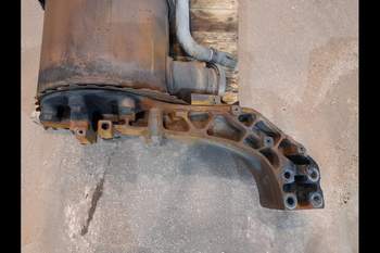 salg af John Deere 8R 370  Exhaust system catalyst