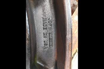 salg af John Deere 8R 370  Liftarm Support