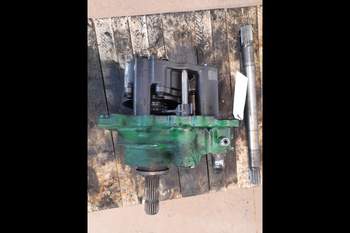 salg af John Deere 8R 370  PTO