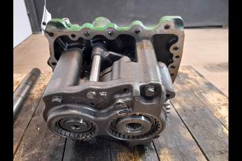 salg af John Deere 8R 370  PTO