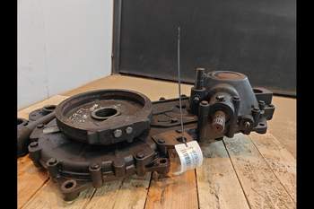 salg af Vinkelgearkasse Case LB436