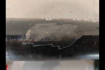 salg af Hydraulisk Cylinder Case Optum 300 