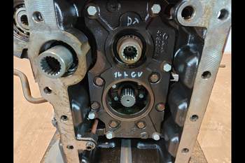 salg af Baktransmission Case Optum 300 