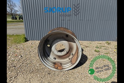salg af Bakfälg Case Optum 300 HÖGER