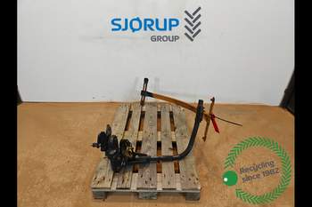 Skärm Fram Case Optum 300 HÖGER