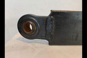 salg af Dragarm Case Optum 300 HÖGER