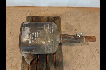 salg af Case Optum 300  Exhaust system catalyst