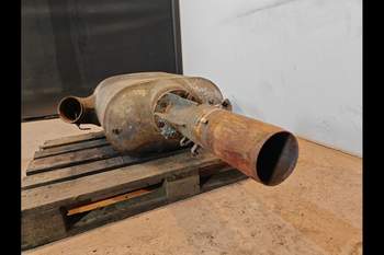 salg af Case Optum 300  Exhaust system catalyst
