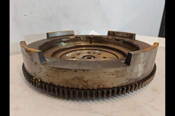 salg af Svinghjul Case Optum 270