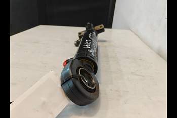 salg af T7.315 Hydraulic Cylinder