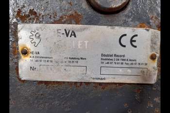 salg af New Holland TS115  Frontlift