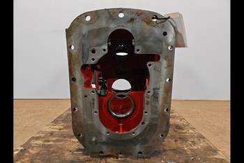 salg af New Holland TS115  Transmission Housing