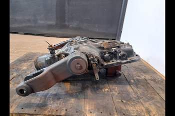 salg af New Holland TS115  Hydraulic lift