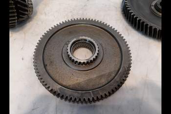 salg af New Holland TS115 PTO Parts