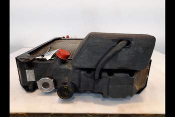 salg af New Holland TS115 Water Radiator