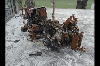 salg af Case Puma 240 tractor