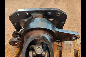 salg af Affjedringskonsol Case Puma 240 