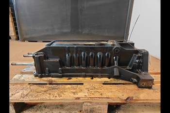 salg af Bundkar Case Puma 240