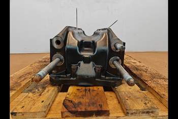 salg af Bundkar Case Puma 240