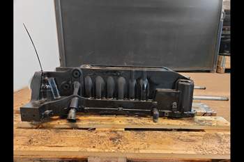 salg af Bundkar Case Puma 240