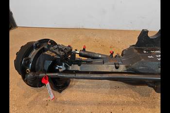 salg af Foraksel Case Puma 240