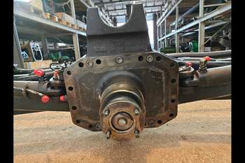 salg af Foraksel Case Puma 240