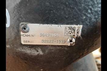 salg af Frontlyftar Case Puma 240 