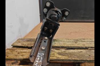 salg af Forskærm Case Puma 240 Højre