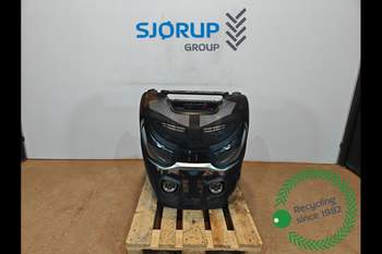 salg af Motorhjelm Case Puma 240