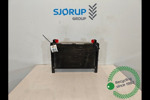 salg af Oljekylare Case Puma 240 