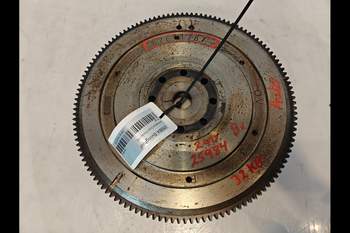 salg af Svinghjul Case Puma 240