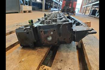 salg af Topstykke Case Puma 240